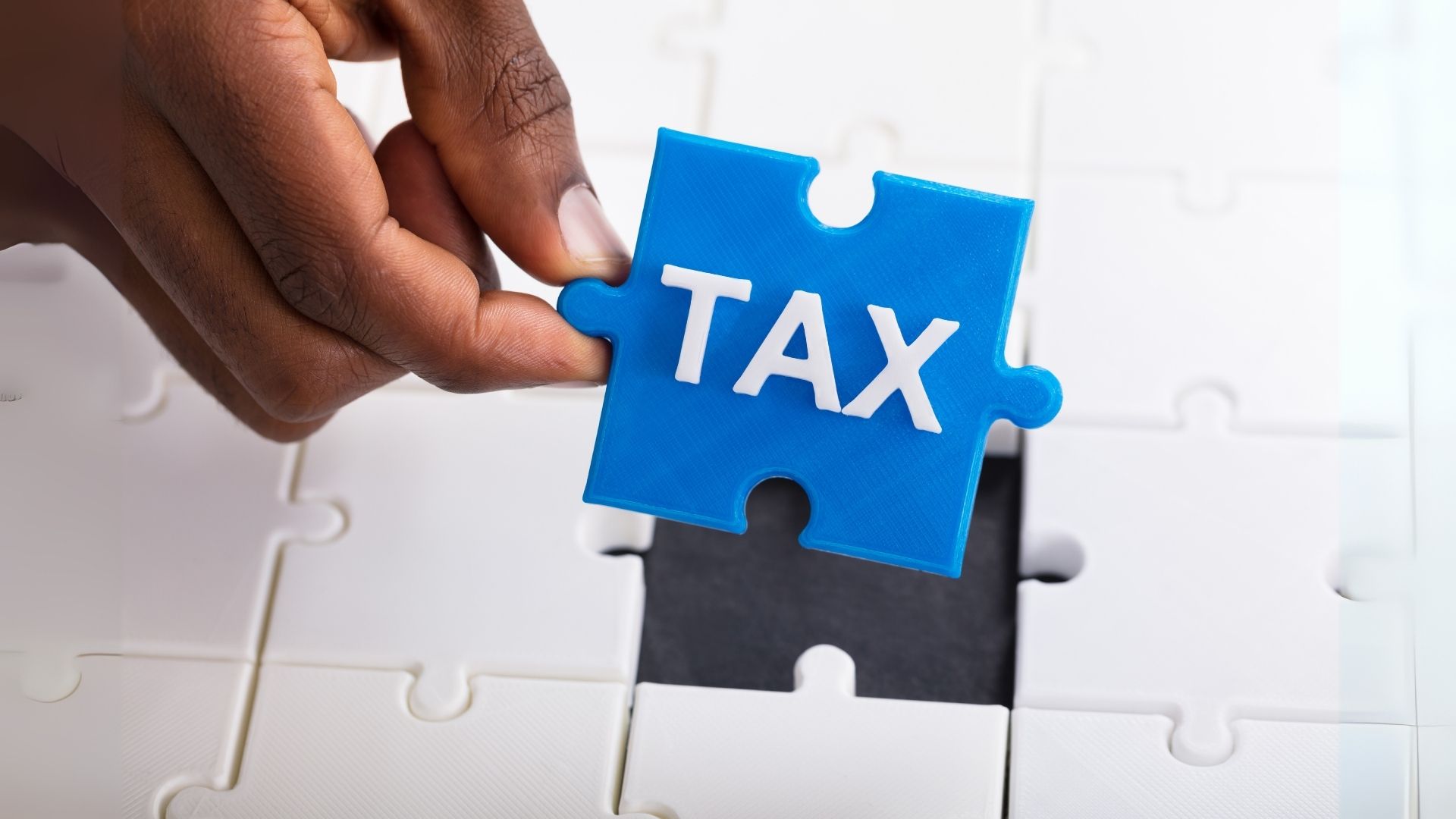 [업무사례] 국세청 꼬마빌딩 감정평가사업에 의한 상속세 부과처분 취소소송 승소, 100억여 원 환급 성공사례